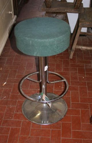 2008 - sgabello imbottito verde.jpg